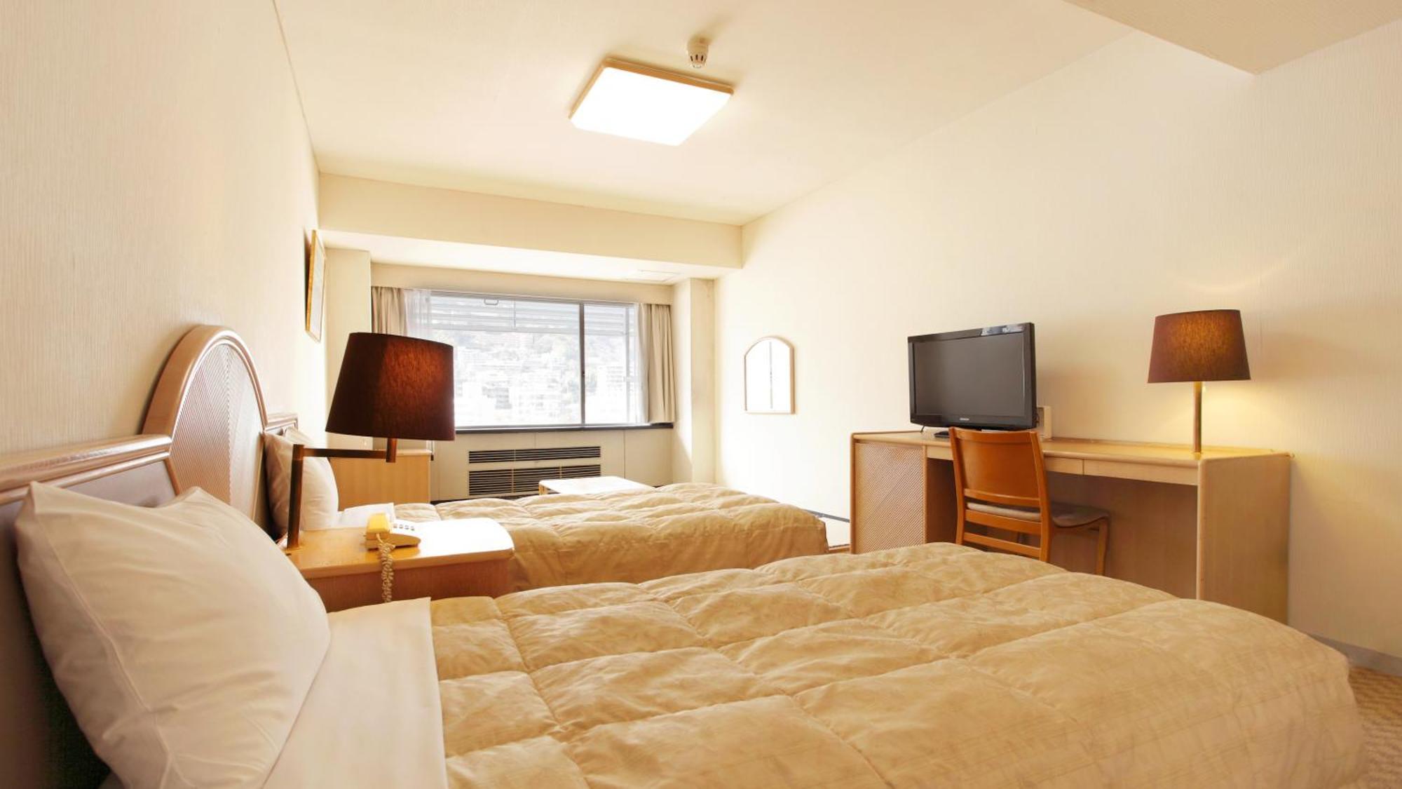 Atami New Fujiya Hotel Exterior photo